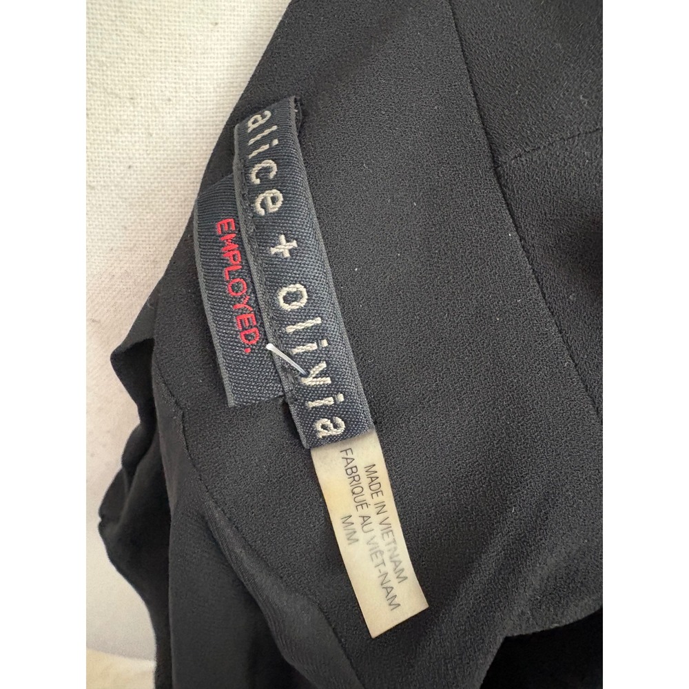 ALICE + OLIVIA Black Cropped Drape Blazer Size Medium - Picture 3 of 4